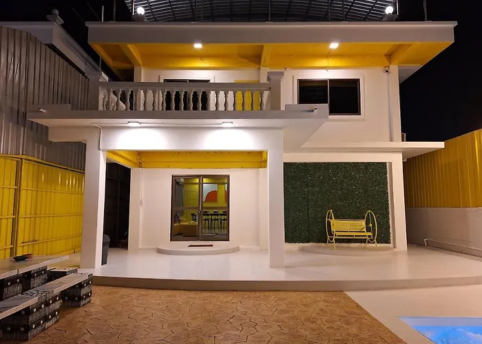 The Yellow House Poolvilla Pousada *