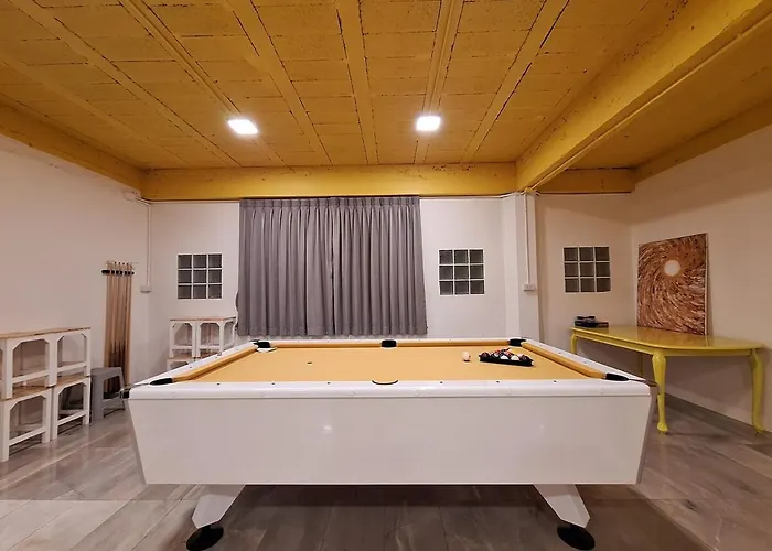 The Yellow House Poolvilla *