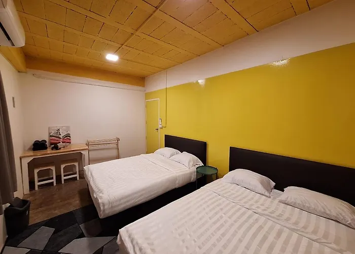 The Yellow House Poolvilla *
